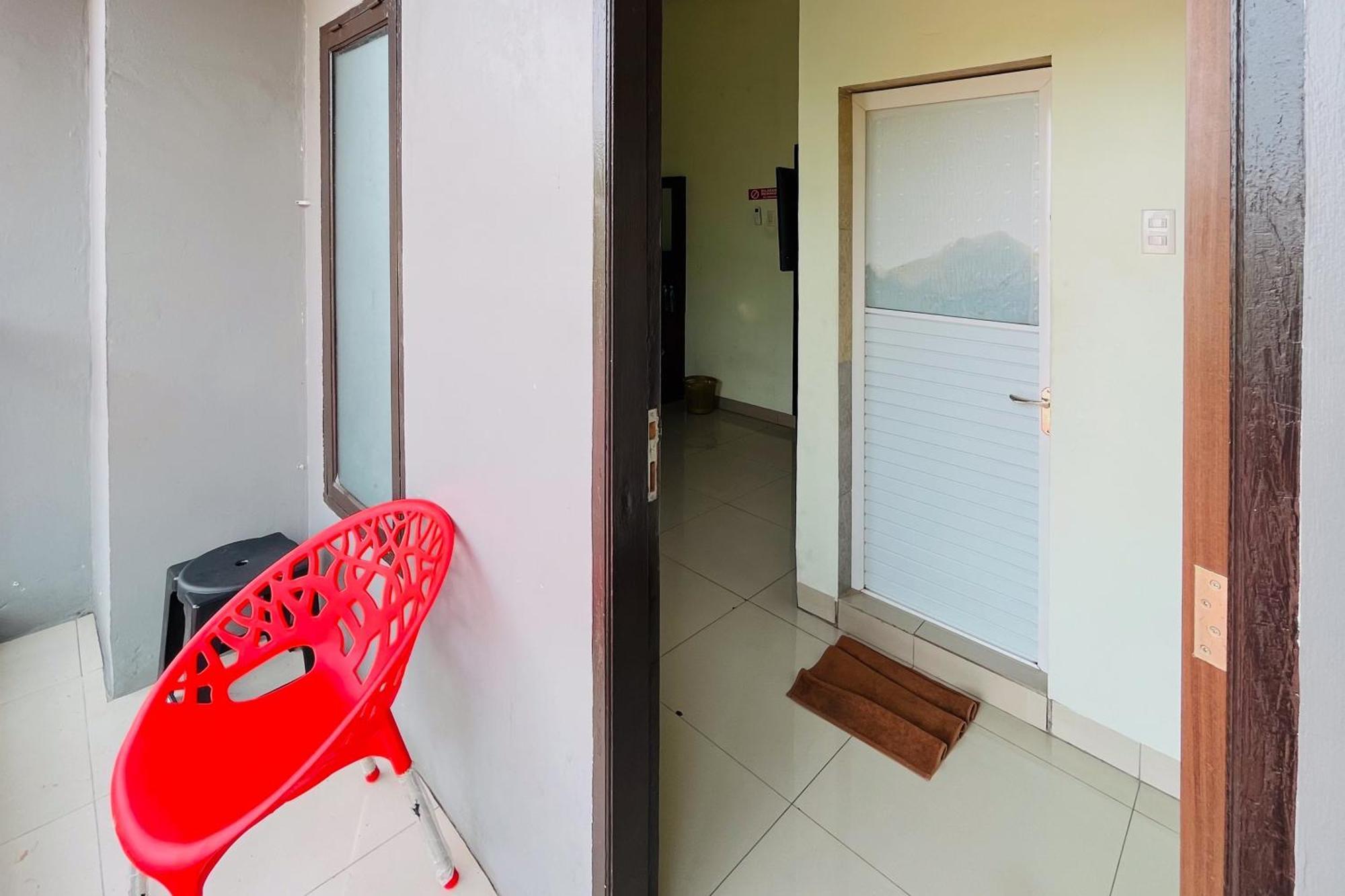 Reddoorz At Teratai Homestay Medan Amplas المظهر الخارجي الصورة